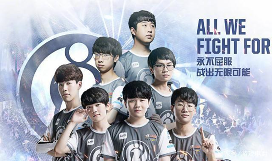 在现代社交 在现代社交