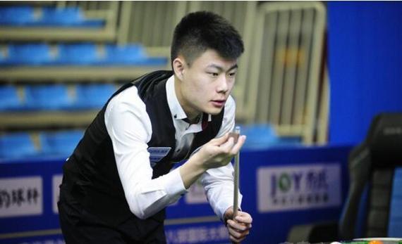 的表现让人 的表现让人